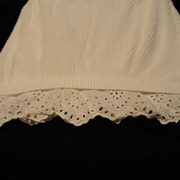 🌷Sleeveless sweater top🌷 - Picture 5 of 6